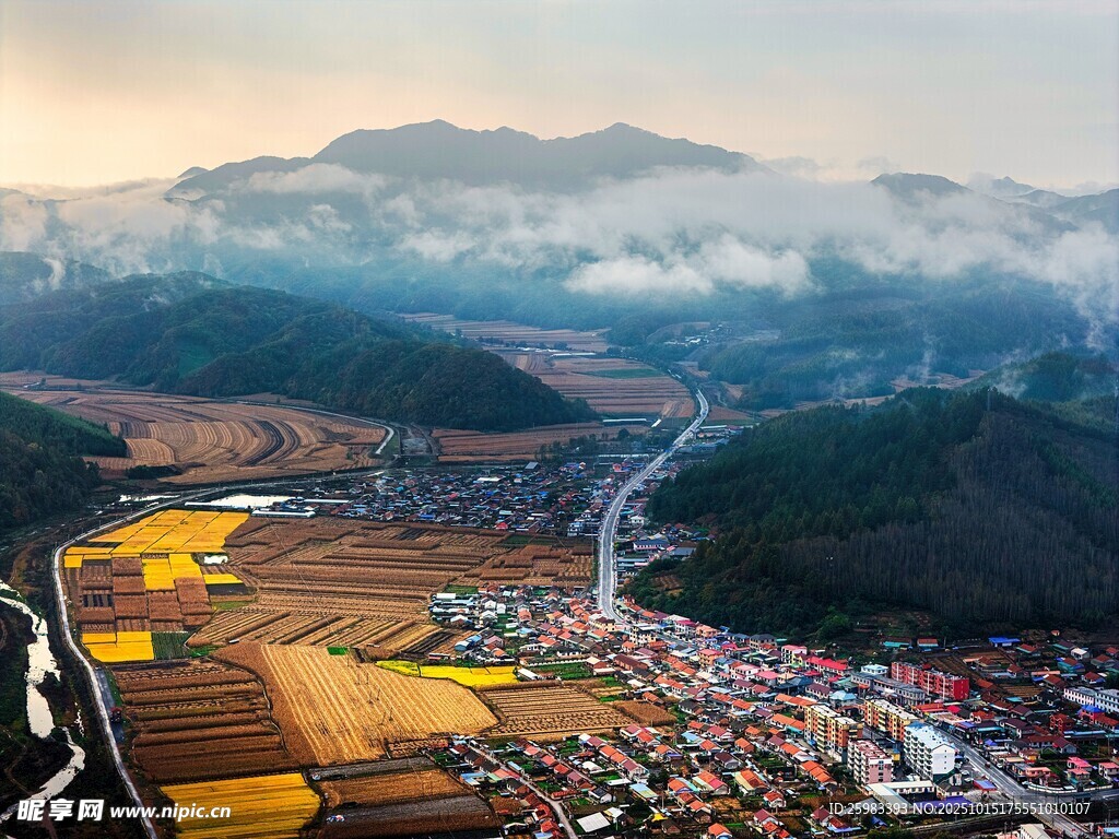 山间小镇