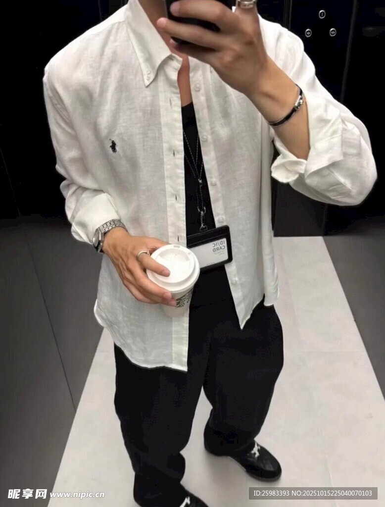 休闲的男孩