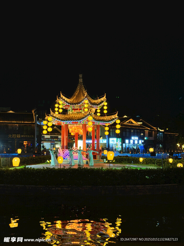 广西崇左太平古城古建夜景