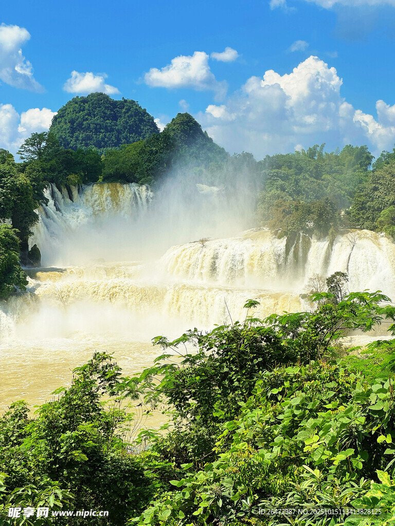 广西崇左德天跨国瀑布自然美景