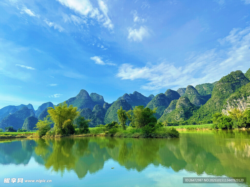 广西崇左路上风景