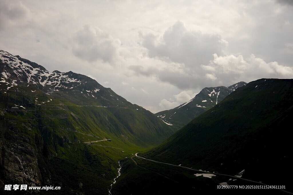 山