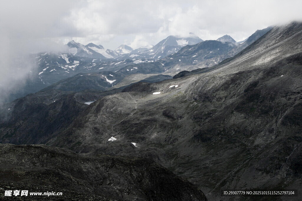 山