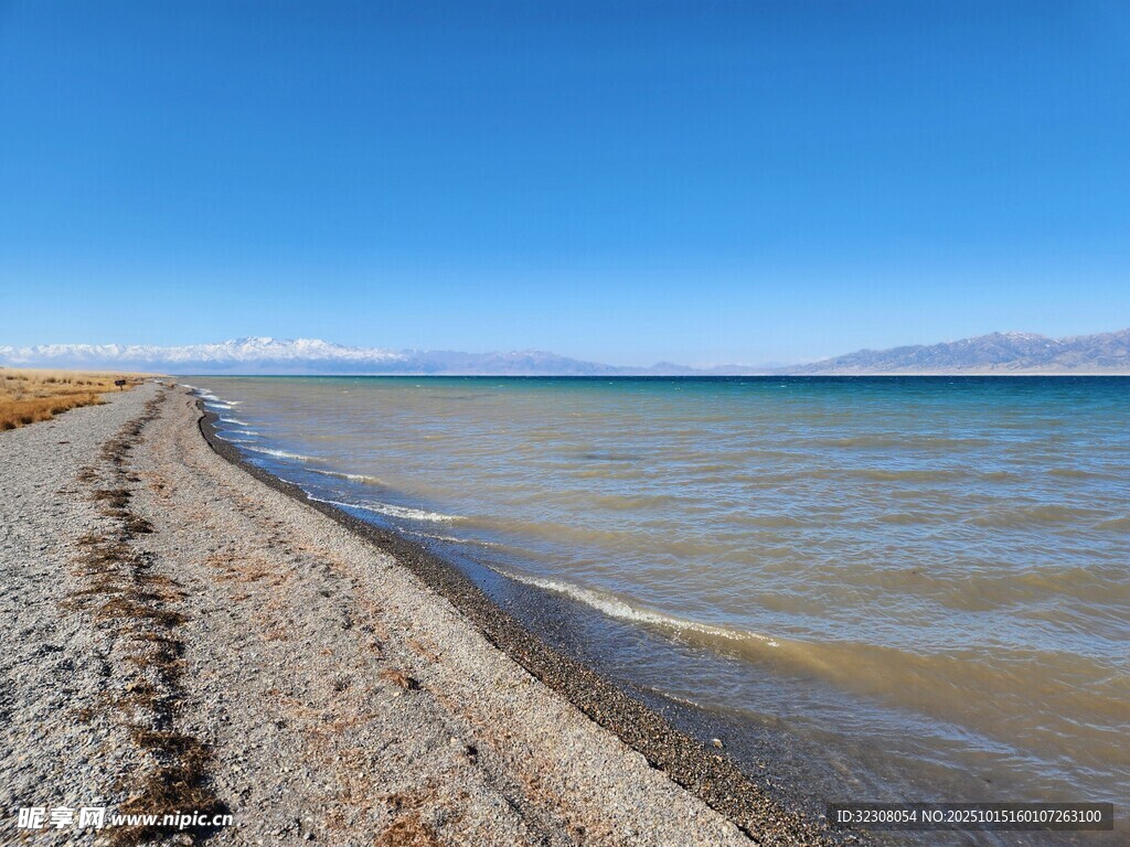 海边碎石路