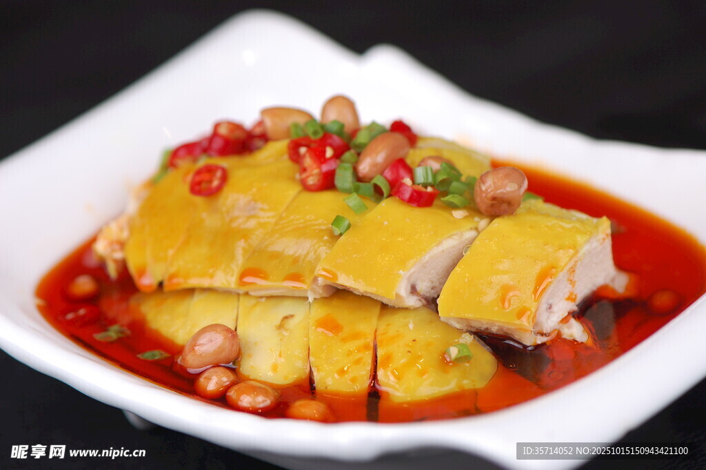 美味红油凉拌鸡肉