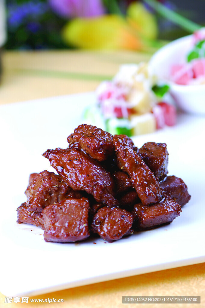 美味酱牛肉粒