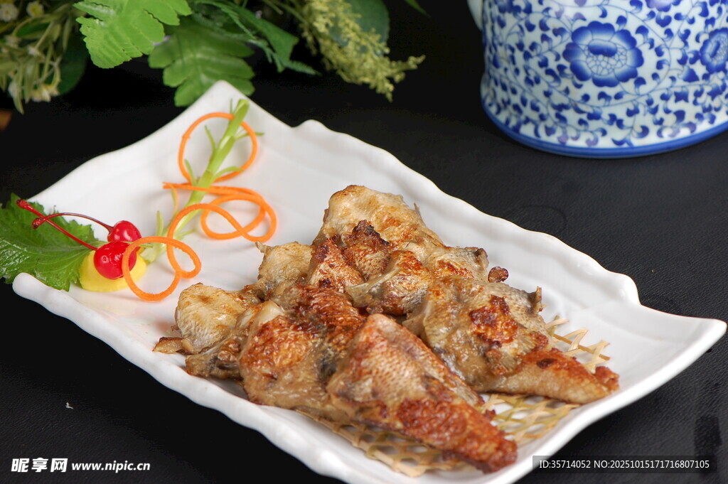 香煎美味鸡翅摆盘精致