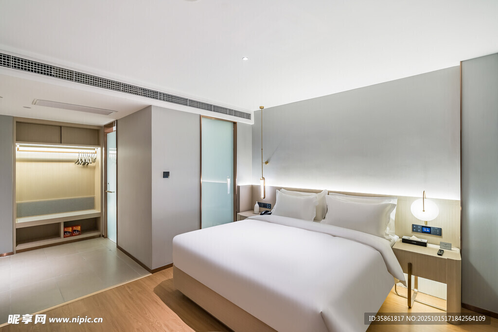 现代简约风格的温馨卧室