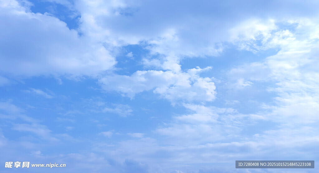 蓝天白云美景