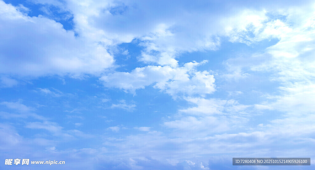 蓝天白云美景
