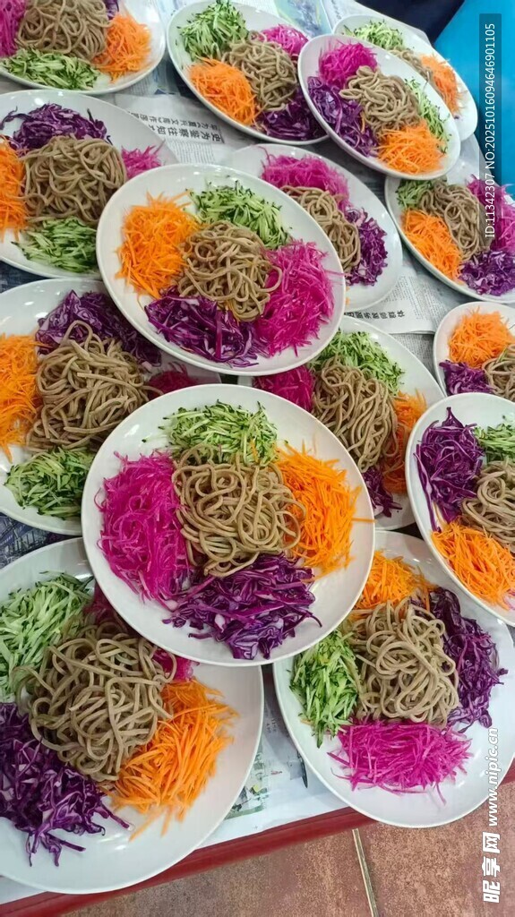 多彩凉拌菜拼盘