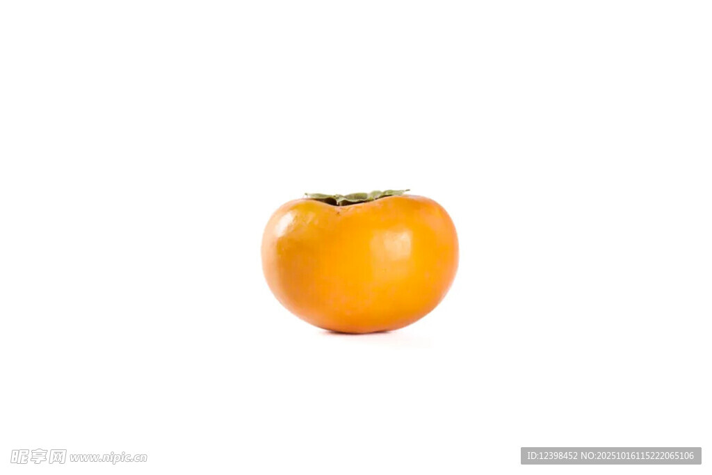 单个橙黄色柿子特写