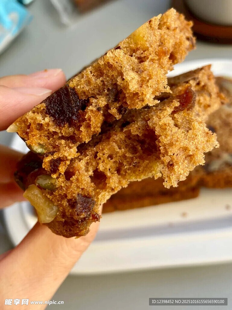 美味自制蜂巢蛋糕特写