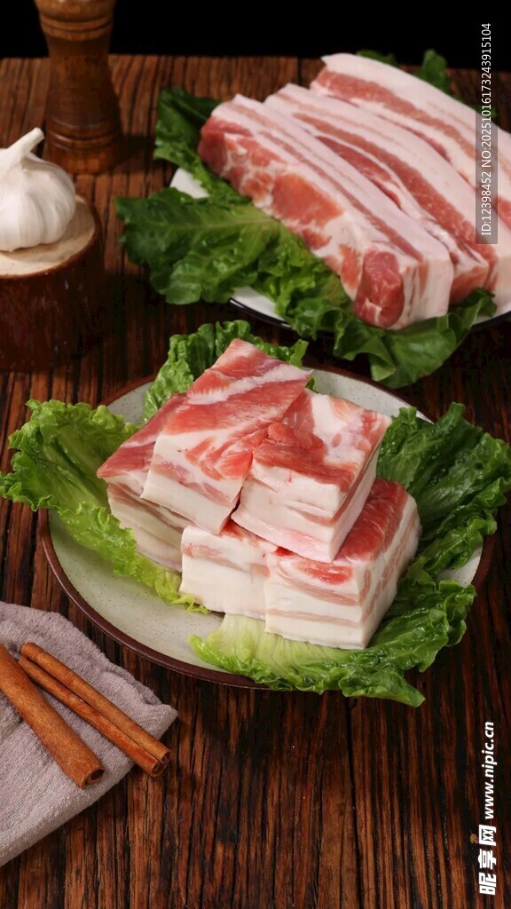新鲜五花肉