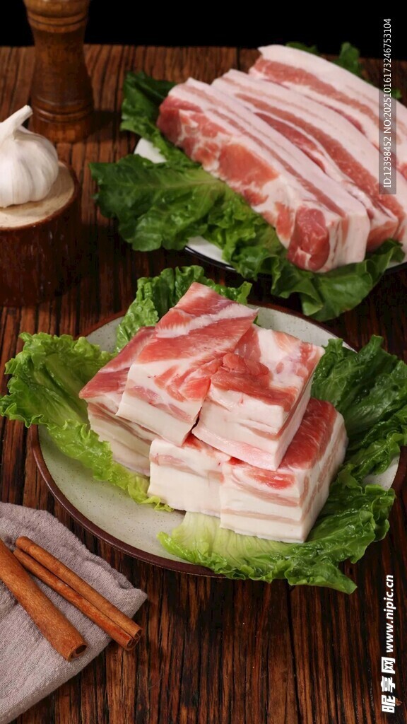 新鲜五花肉