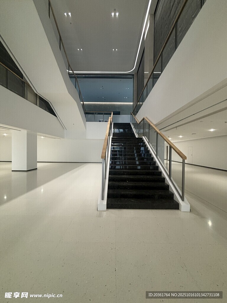 现代简约风格室内楼梯空间