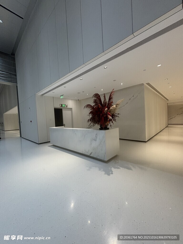 现代简约风格办公接待区