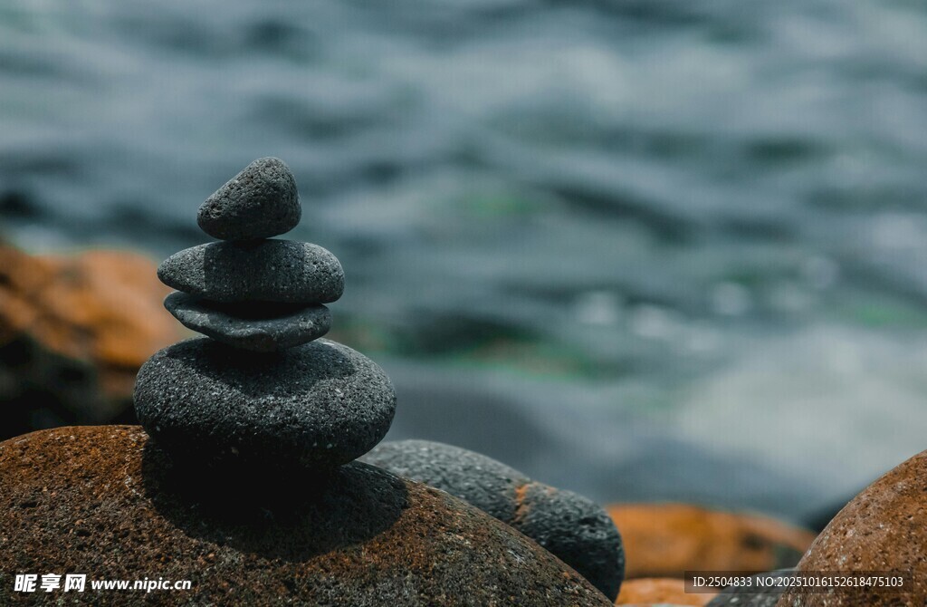 海边叠石景观