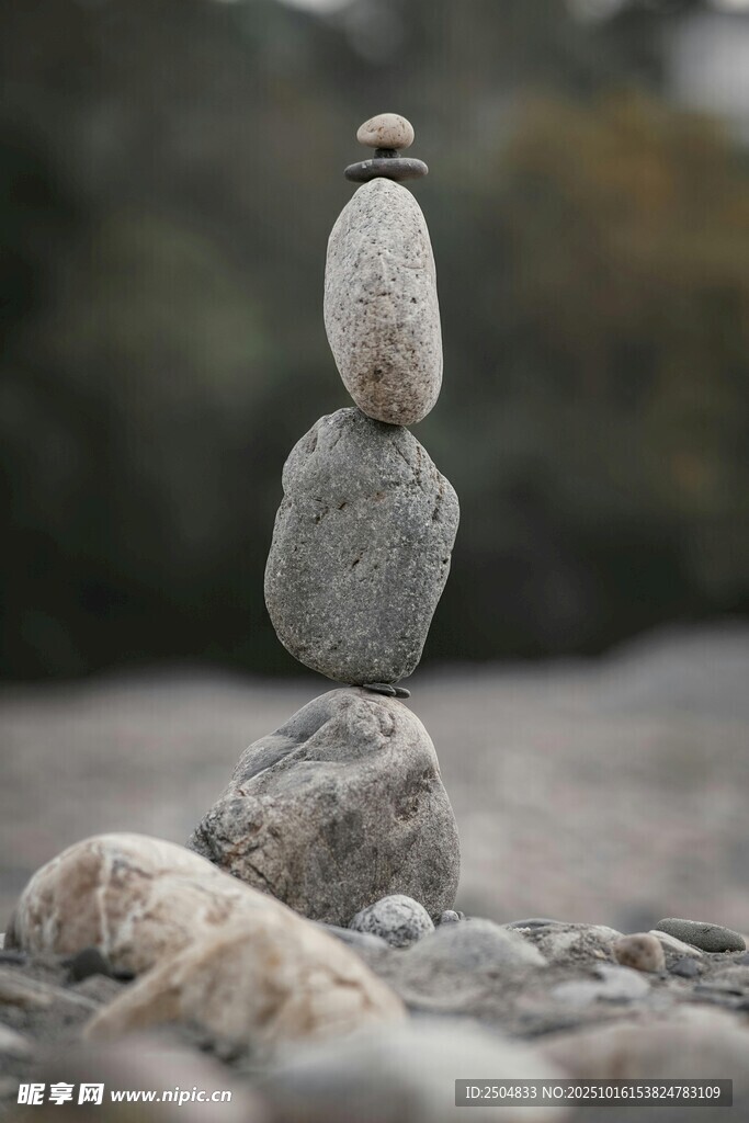 石上平衡艺术