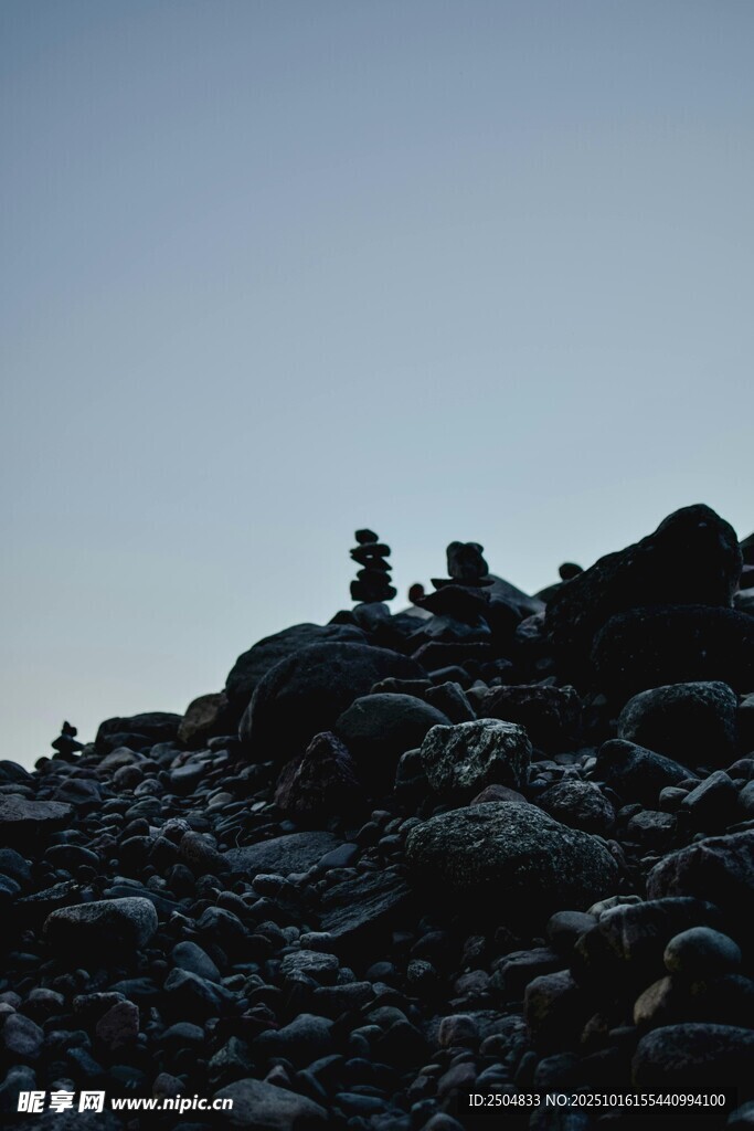 山顶石堆景观