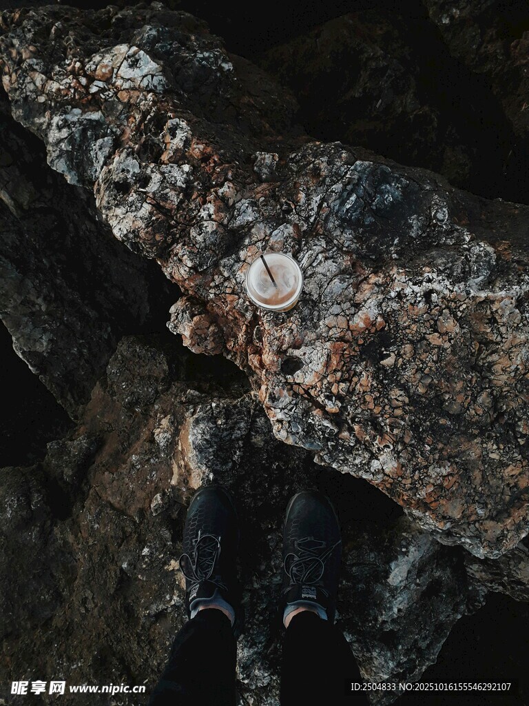 岩石上的独特纹理