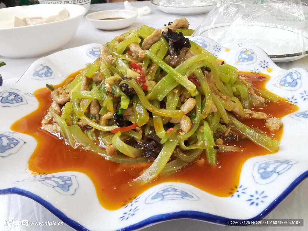 凉拌莴笋丝
