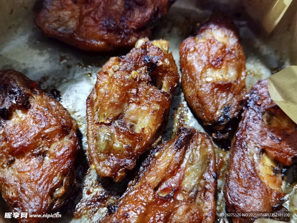 美味烤鸡翅