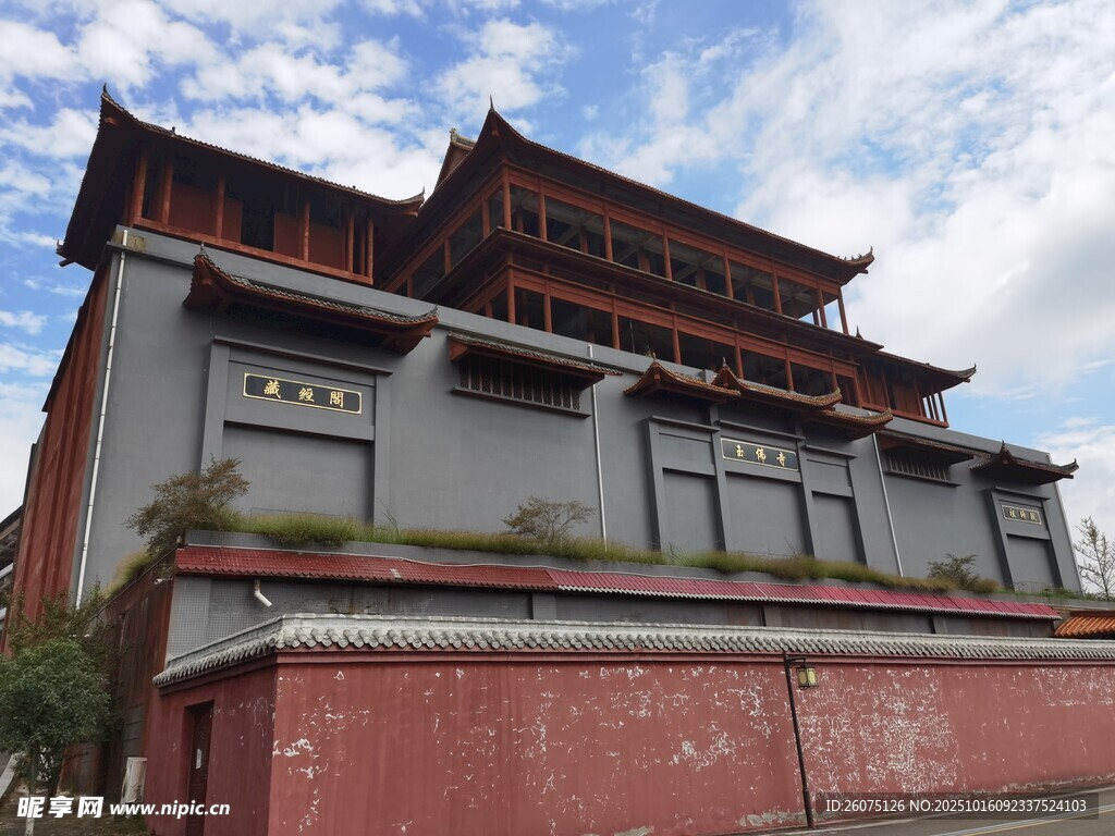 中式古建筑城楼景观
