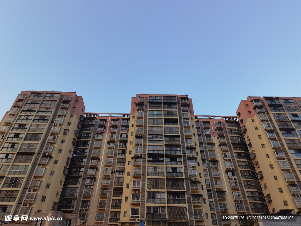 高层住宅楼外观
