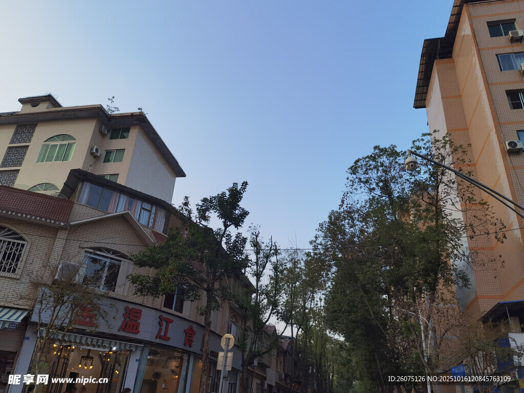 城市街边建筑景观
