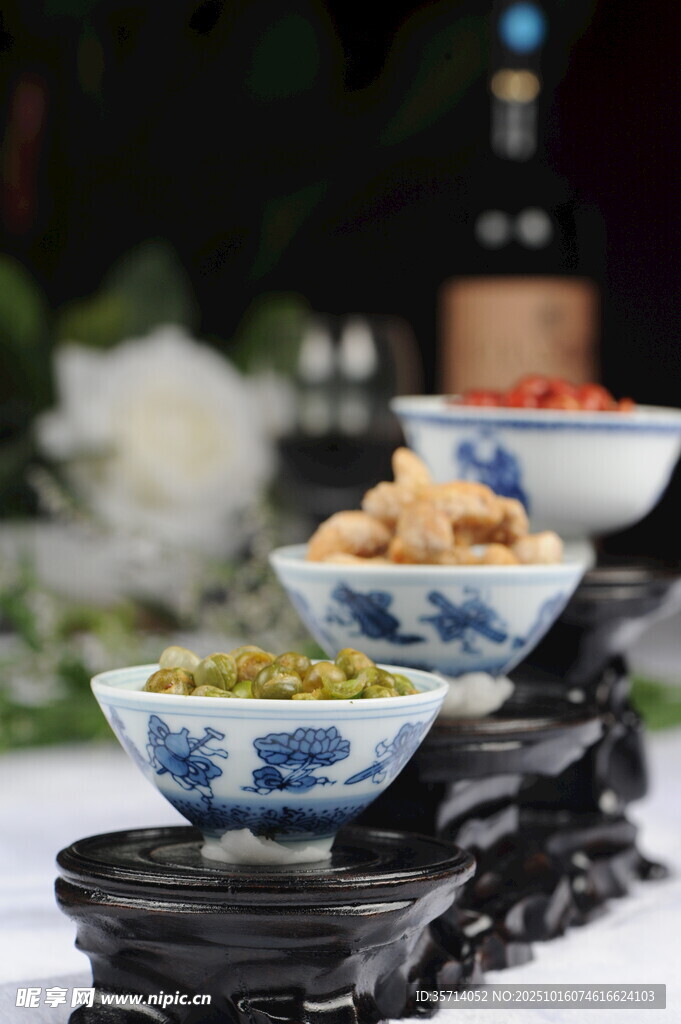 中式精美碗装特色小菜