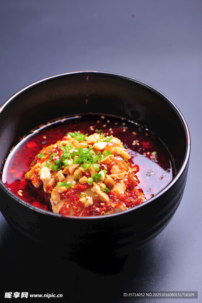 麻辣鲜香的美味水煮肉片