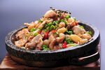 石锅美味鸡肉料理