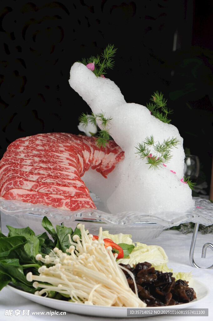 精致火锅食材拼盘