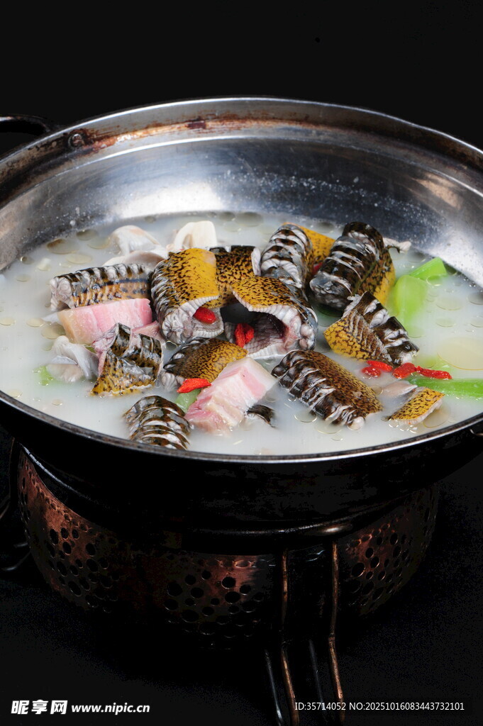 美味海鲜火锅