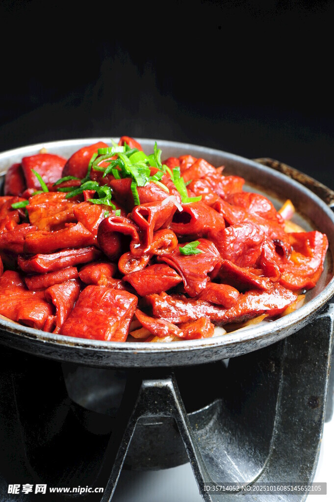 美味红烧牛肉火锅