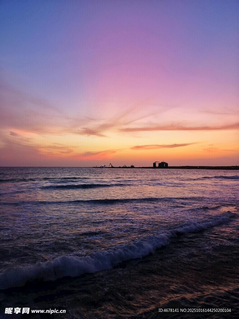 海边绝美日落海景画面