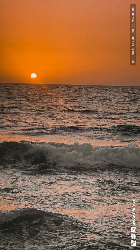 海上日落美景