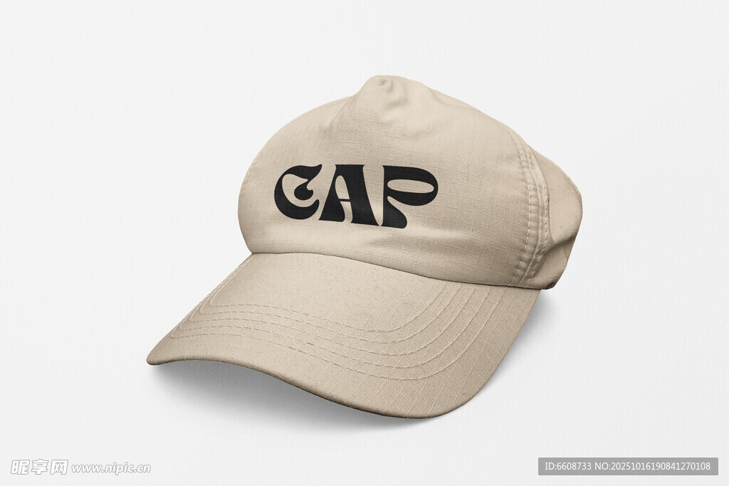 米色GAP品牌棒球帽