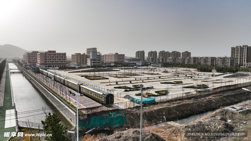 城市工业区全景俯瞰