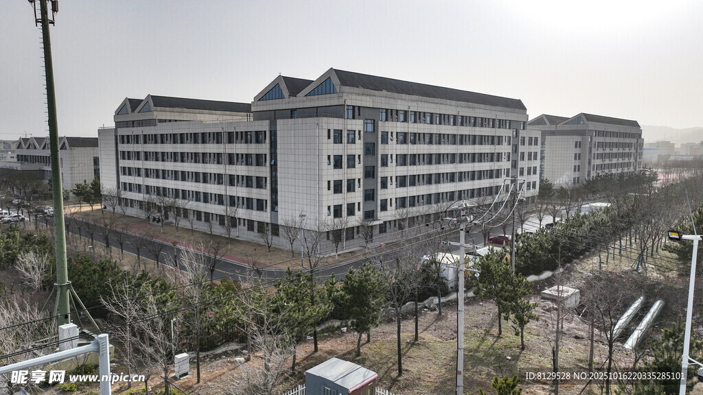 现代风格建筑群外观