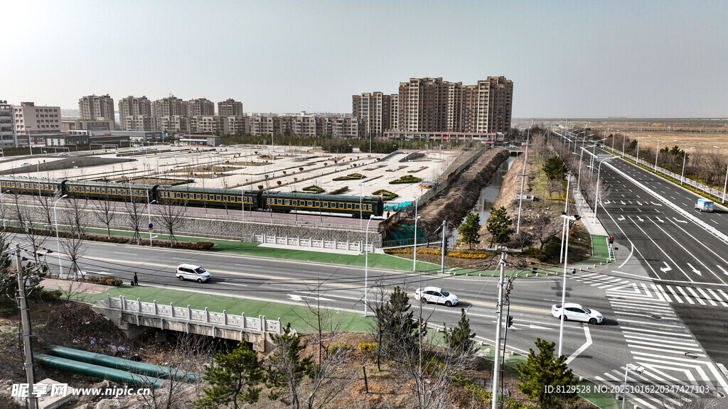 城市道路及周边建筑景观
