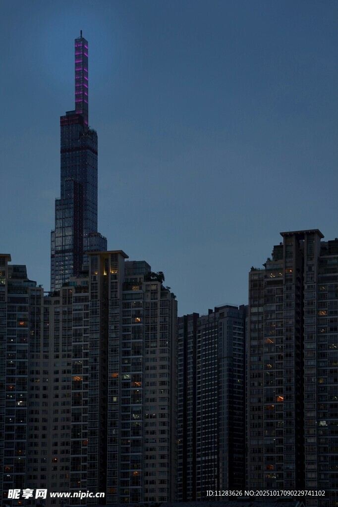 城市高楼景观