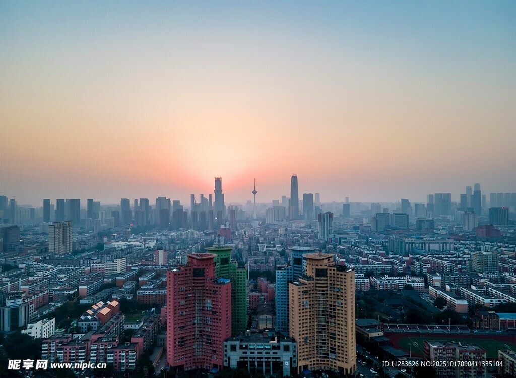 城市日出全景风光