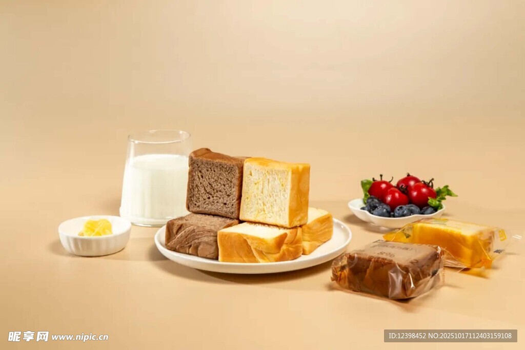 多样美味糕点与饮品组合