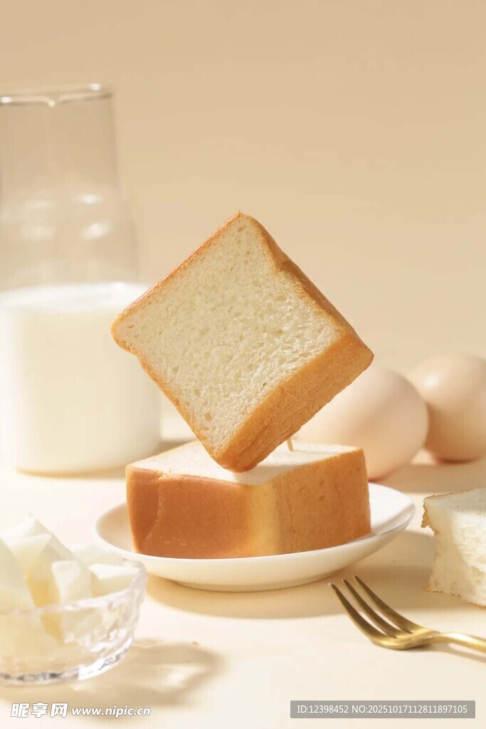 美味吐司与早餐食材