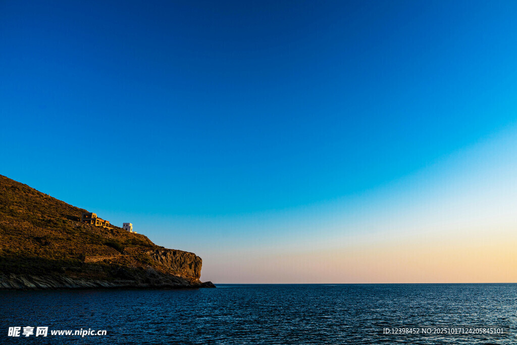 海边悬崖美景