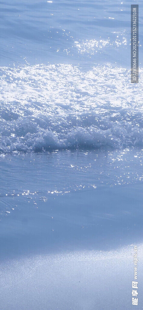 波光粼粼的海面