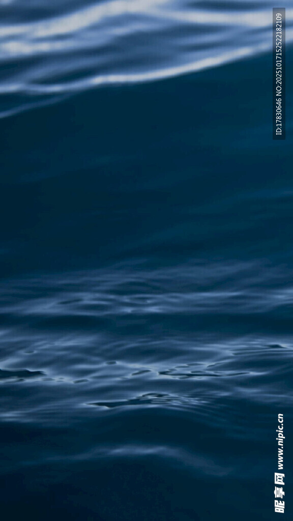 蓝色海洋波浪纹理画面