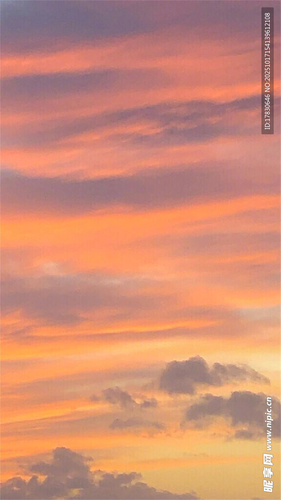 绚丽多彩的天空晚霞美景